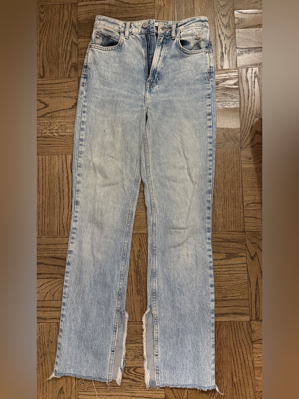 Light Blue Women's Straight-Leg Jeans with Slits